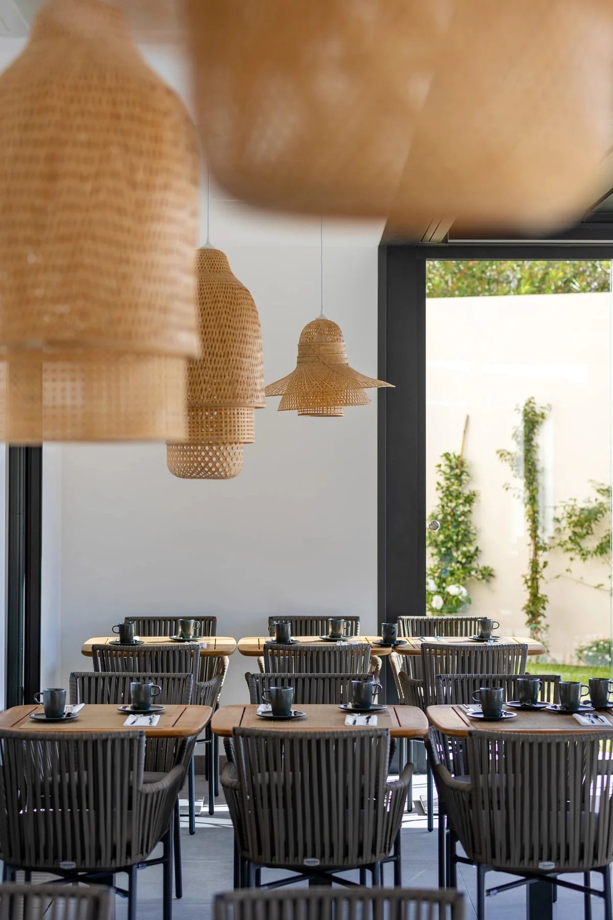 Hotel L'Acquale, at the table