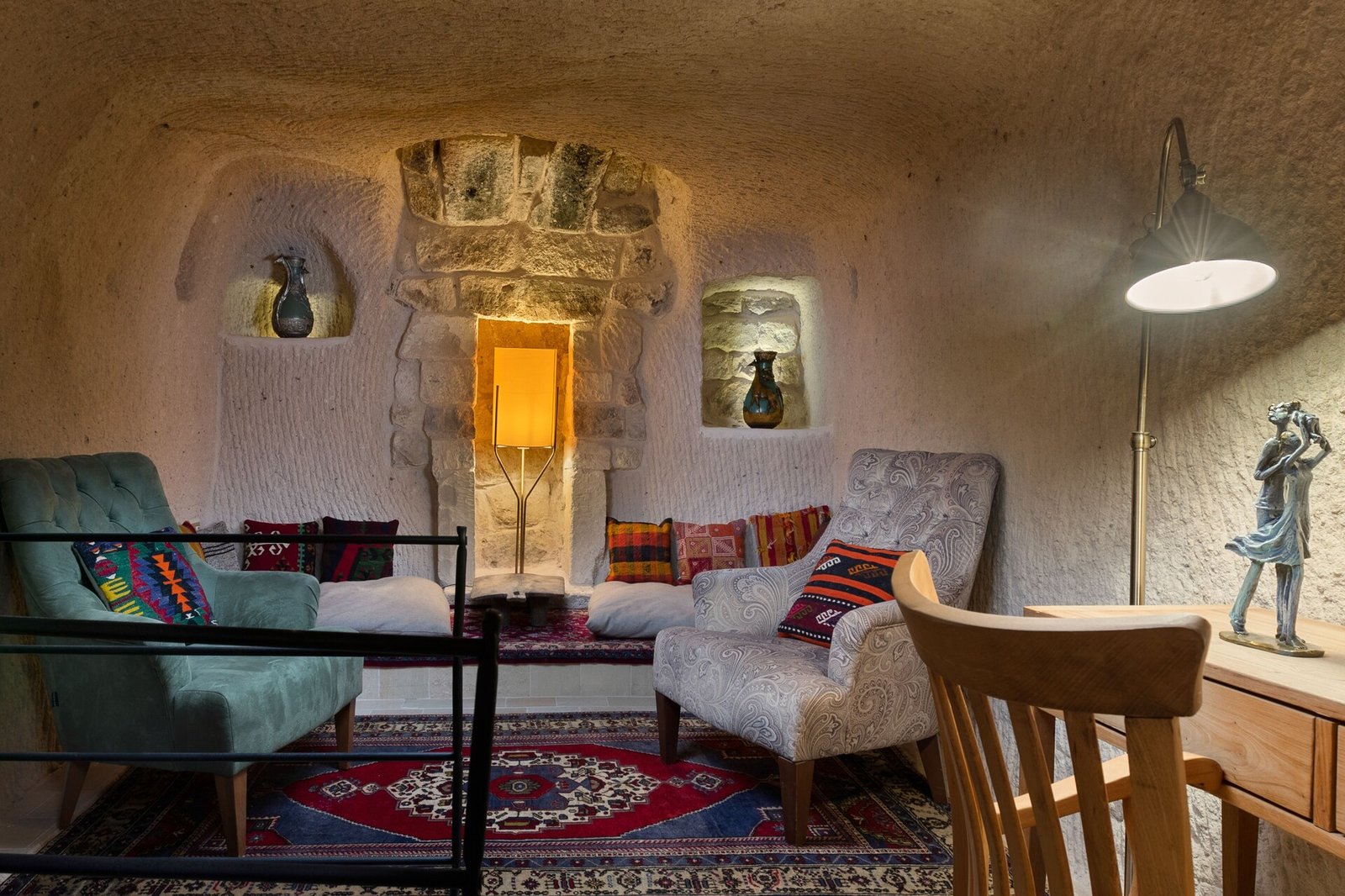 The Rupestral House, rooms