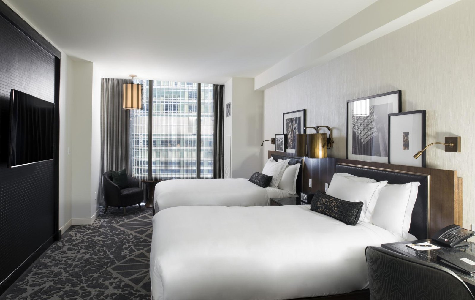 LondonHouse Chicago — rooms