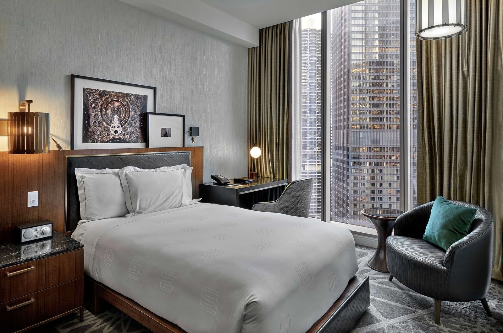 LondonHouse Chicago — rooms