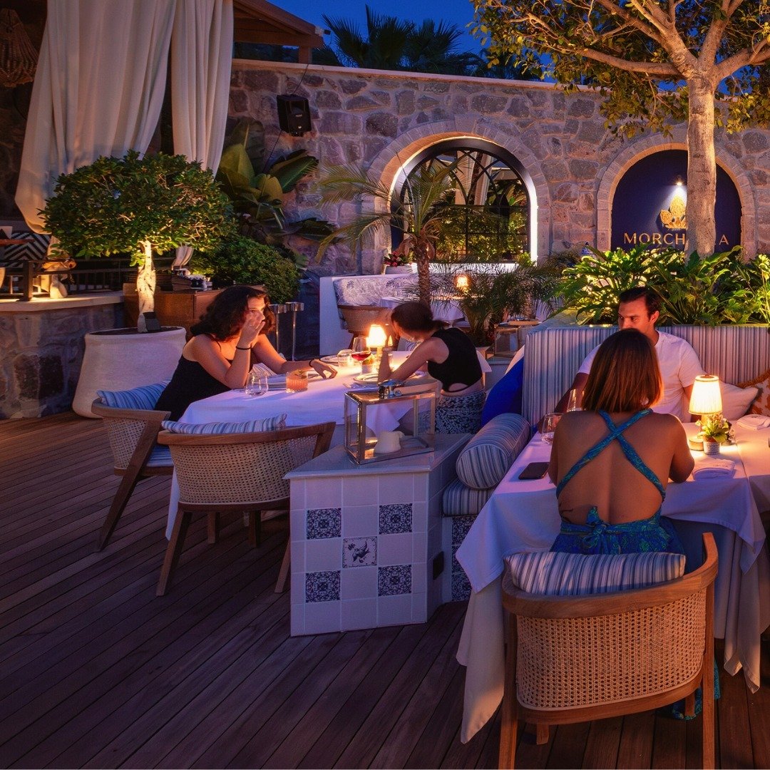 Casa Nonna Bodrum, at the table