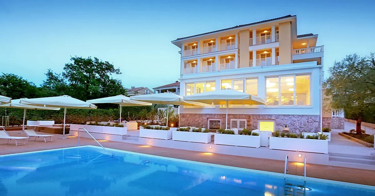 Hotel Vila Rova, how it began