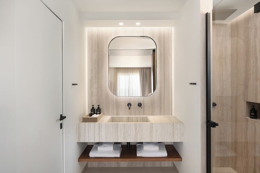 Vione Paros, rooms