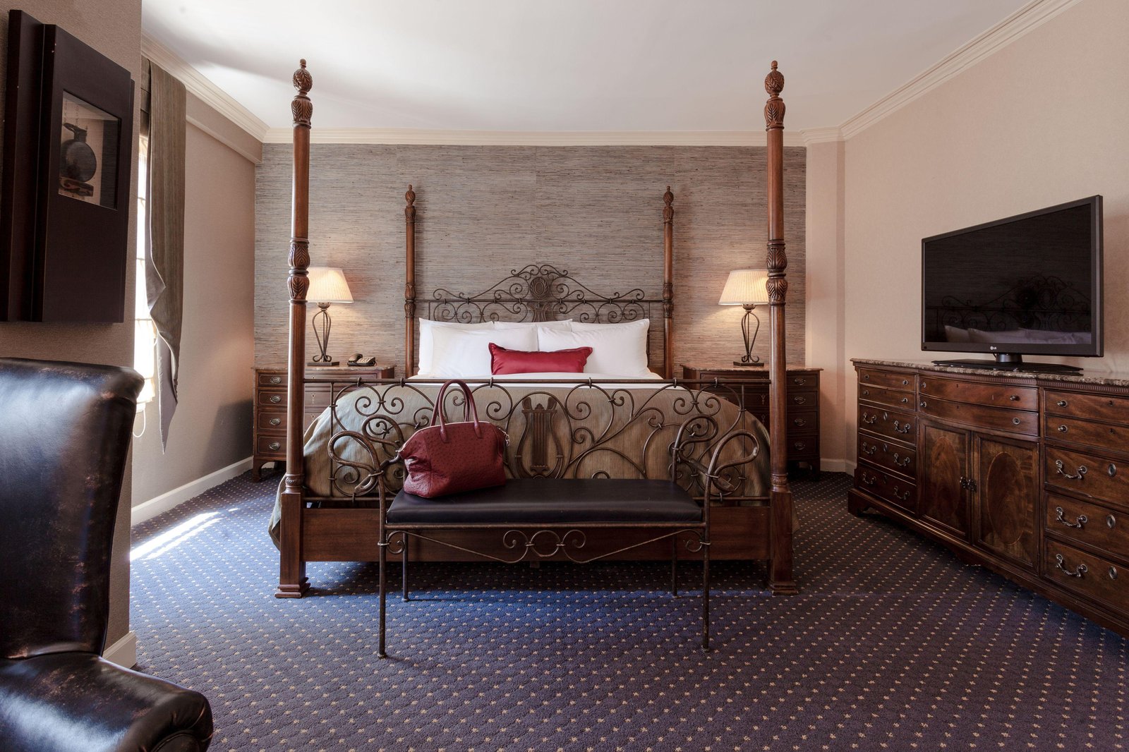 The Whitehall Hotel — rooms