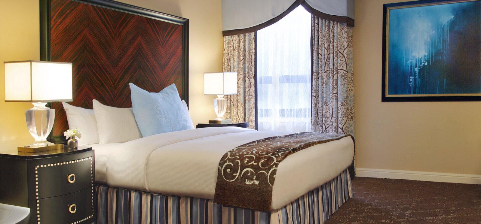 Palmer House Hilton — rooms