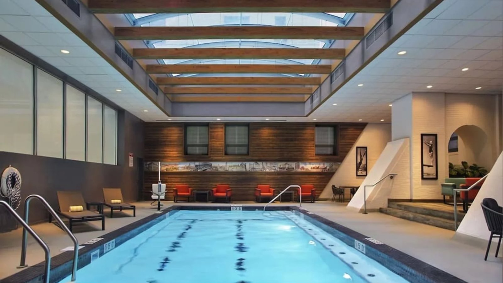Palmer House Hilton — wellness