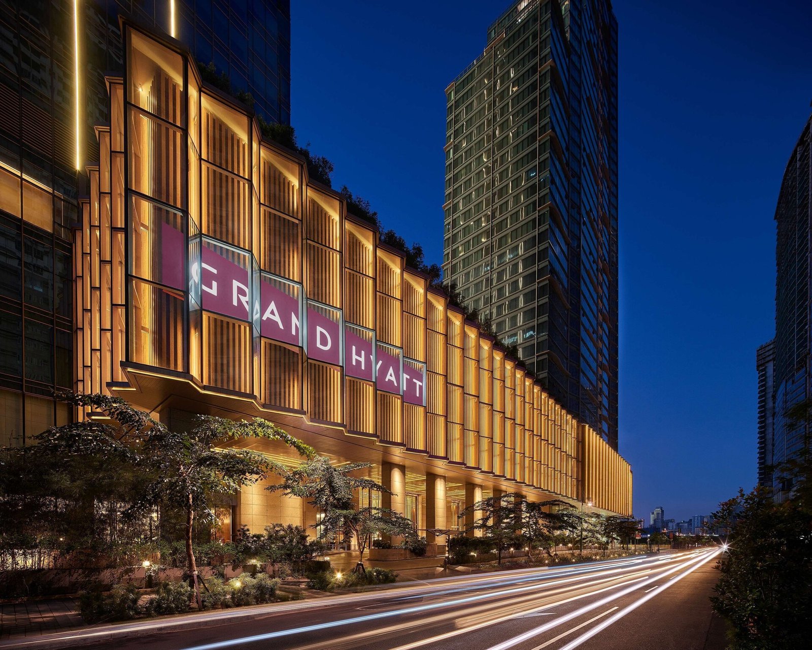 Grand Hyatt Manila, how it began