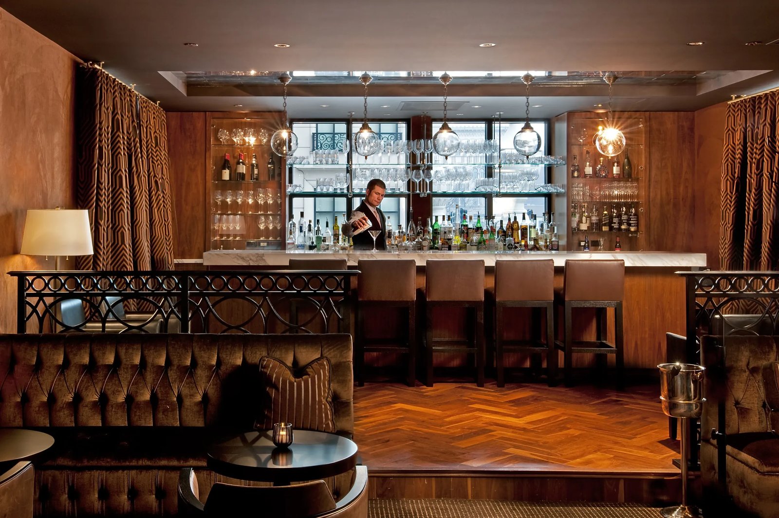 Waldorf Astoria Chicago