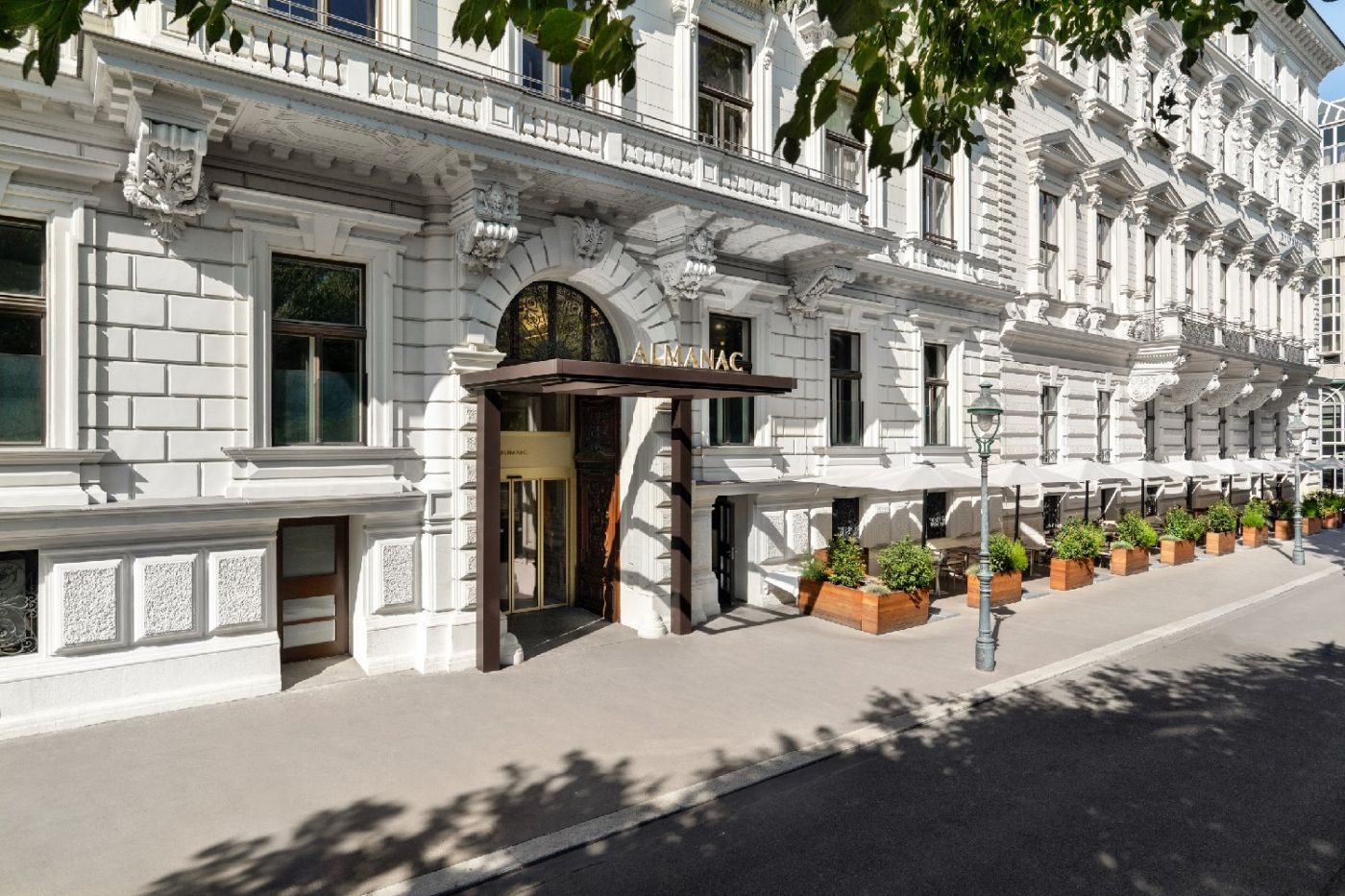 Almanac Palais Vienna, how it began