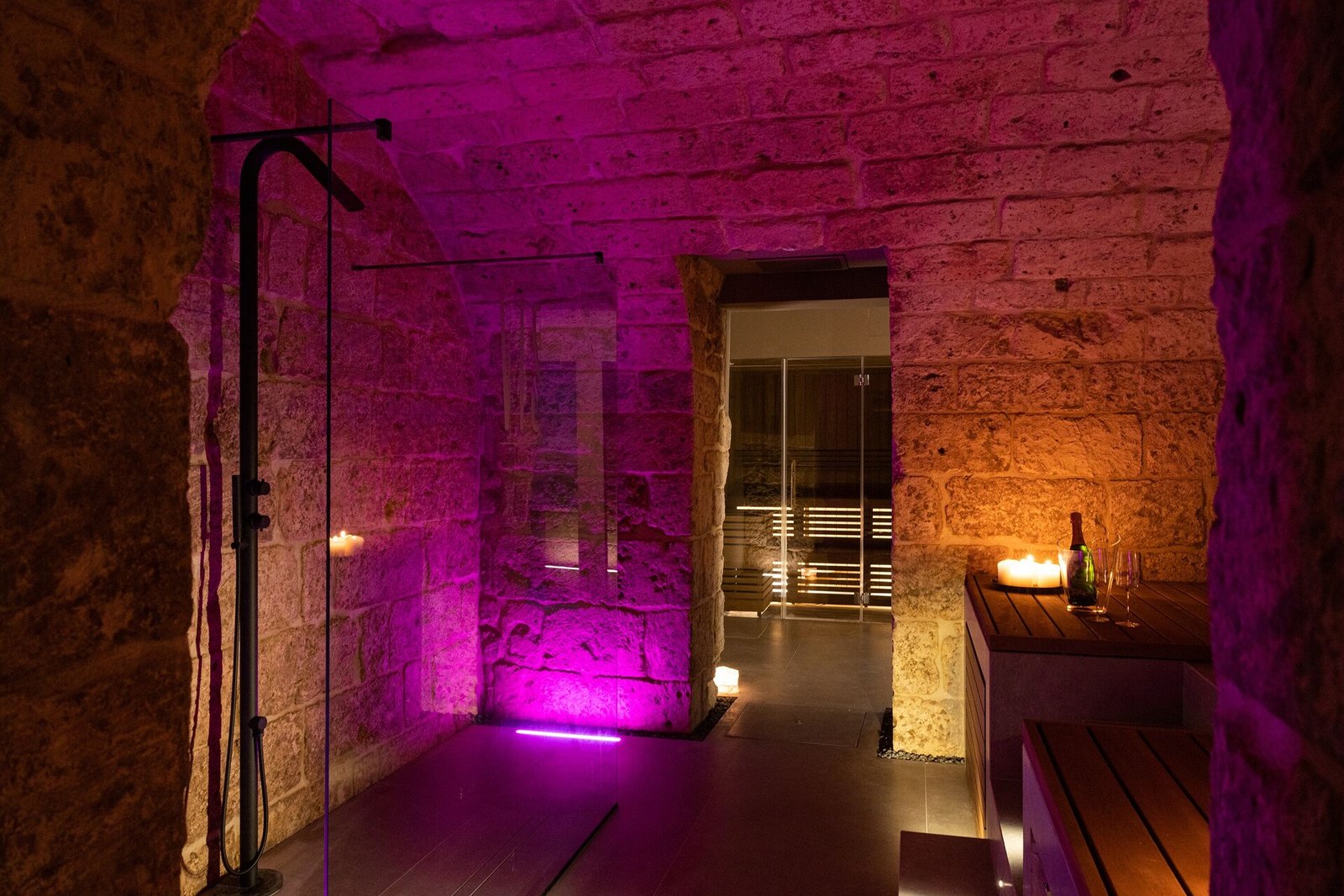 Vis Urban Suite & Spa