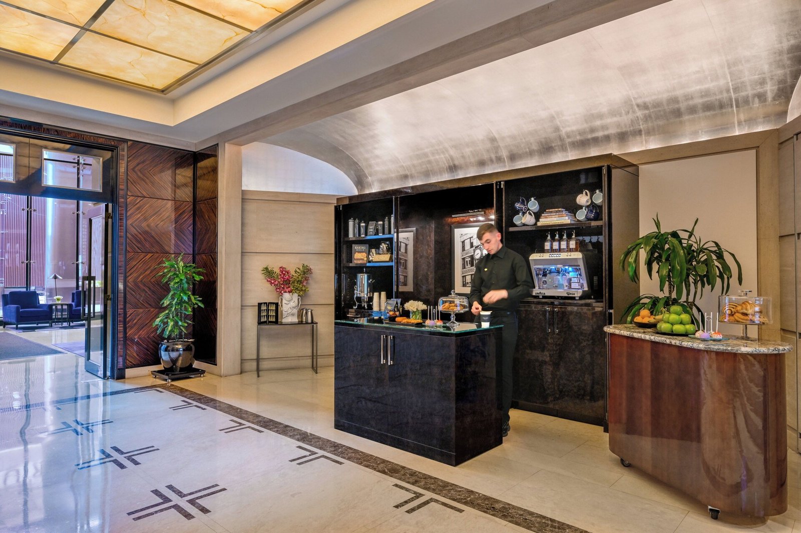 Trump International Hotel & Tower, at the table