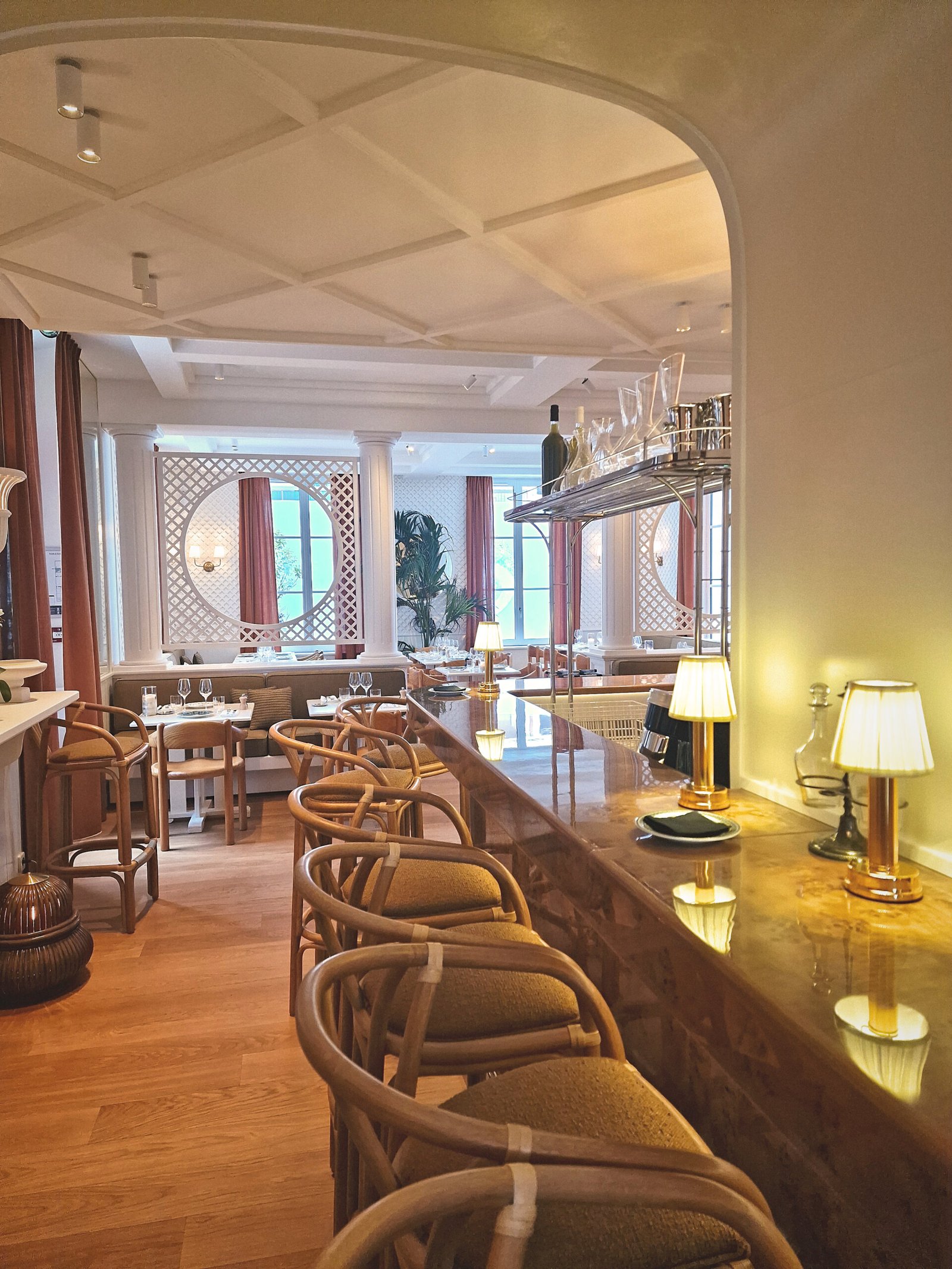 Lilou, le bar & salon