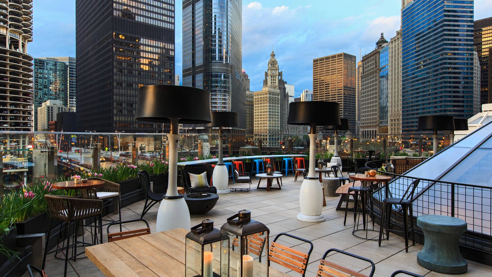 Renaissance Chicago Downtown Hotel