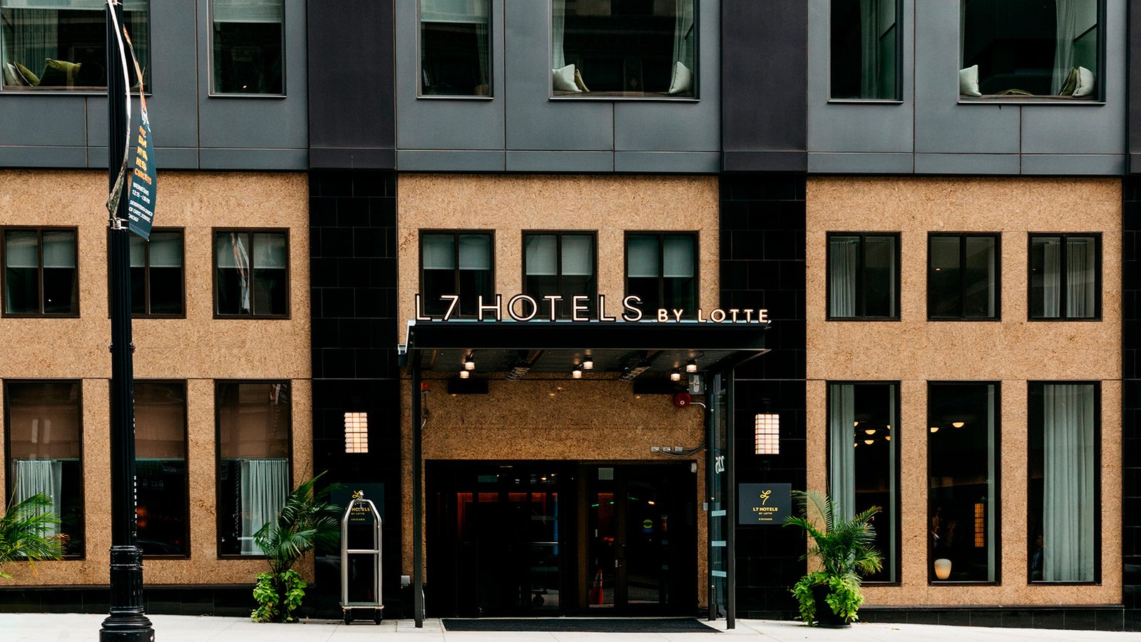 L7 Chicago by LOTTE — vibe