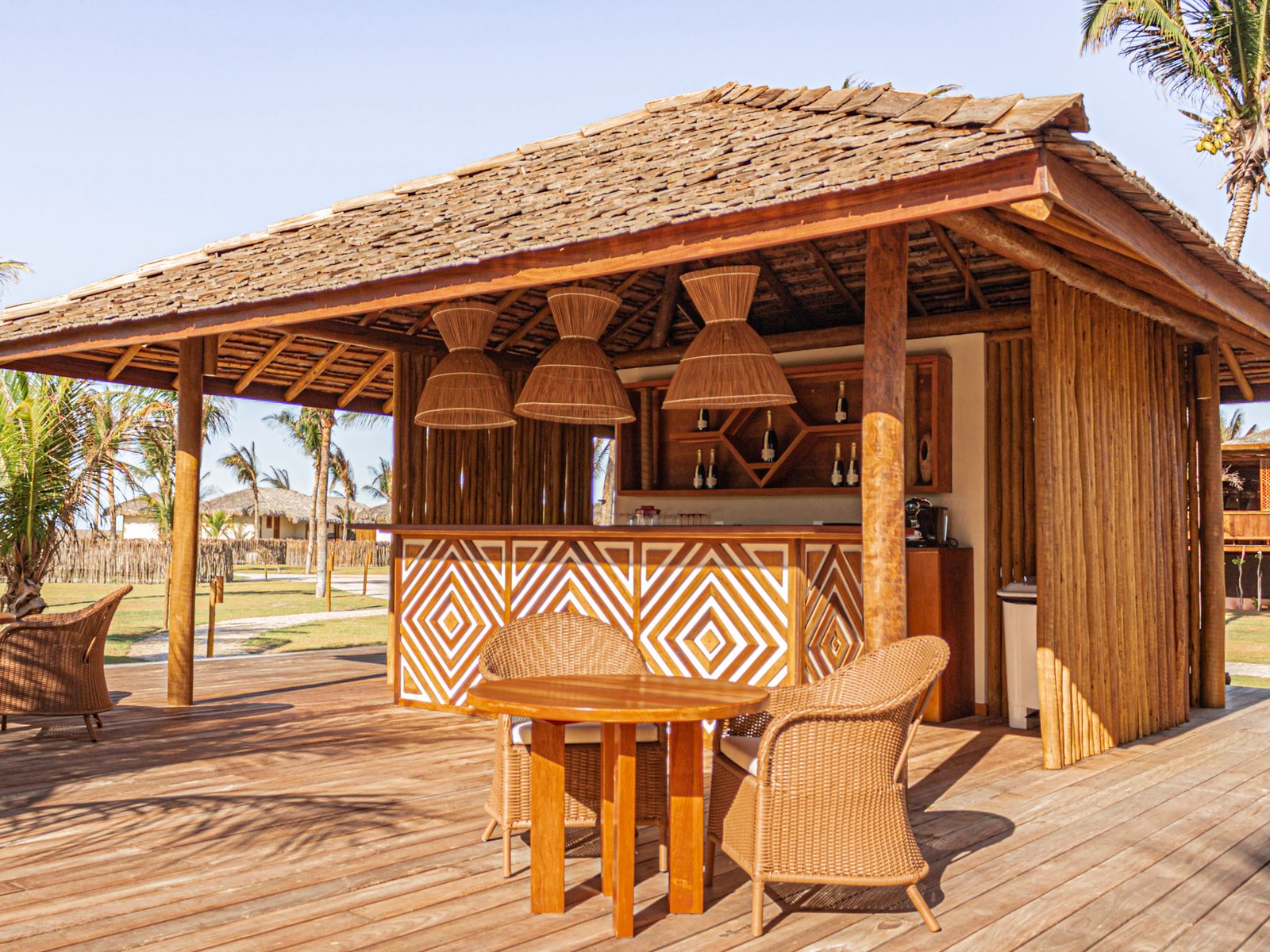 Hotel Jaguaríndia Village, at the table