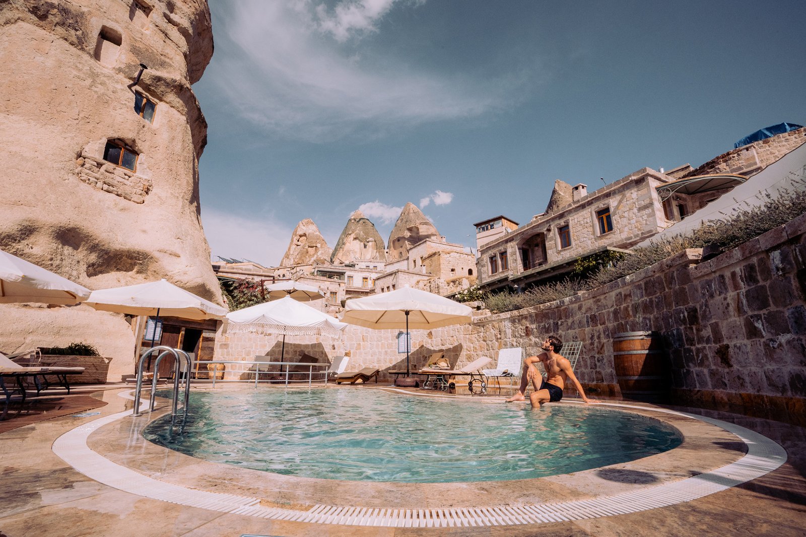 Aza Cave Hotel, the pool