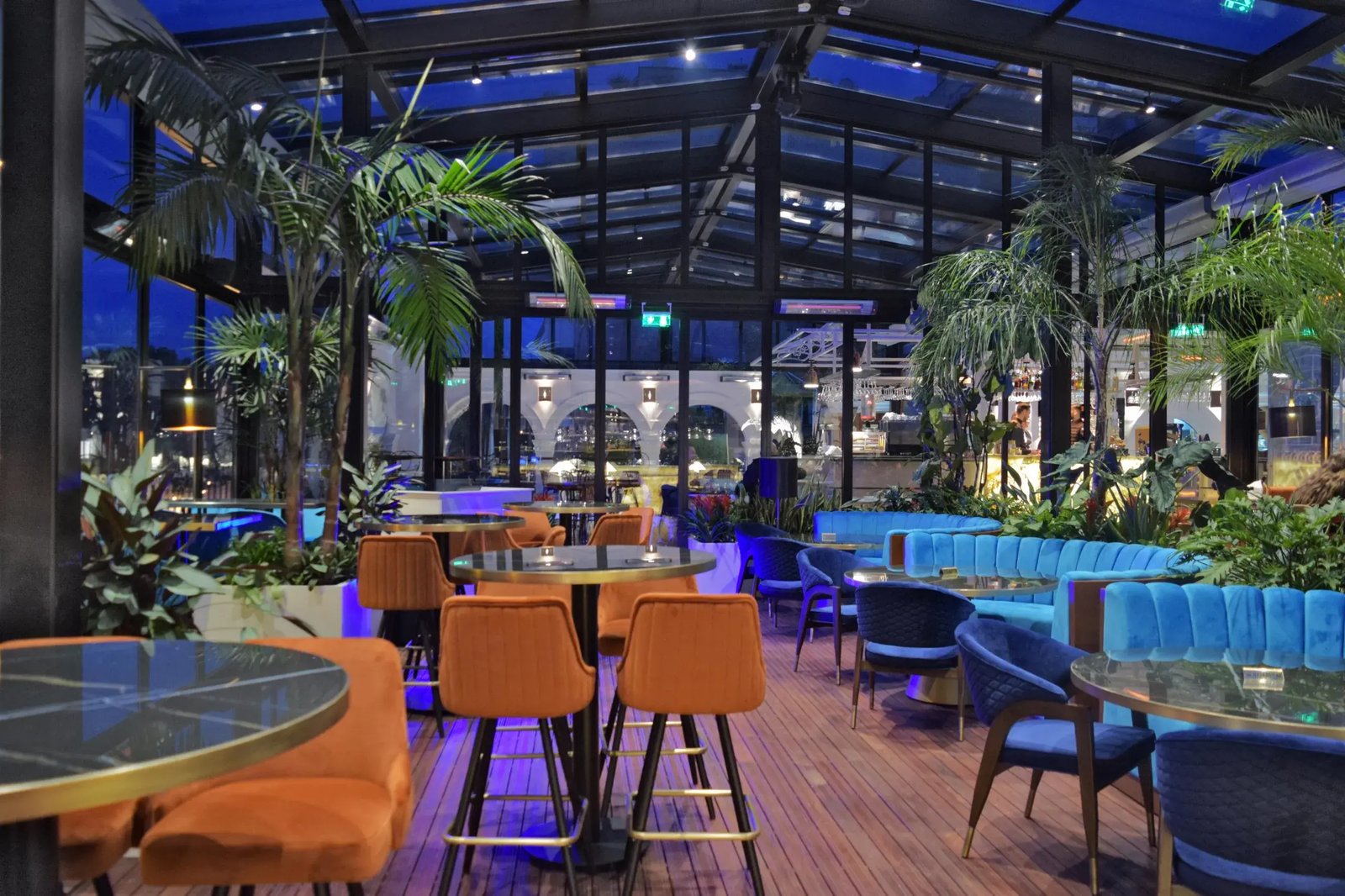 Xheko Imperial Luxury Hotel & Spa, at the table