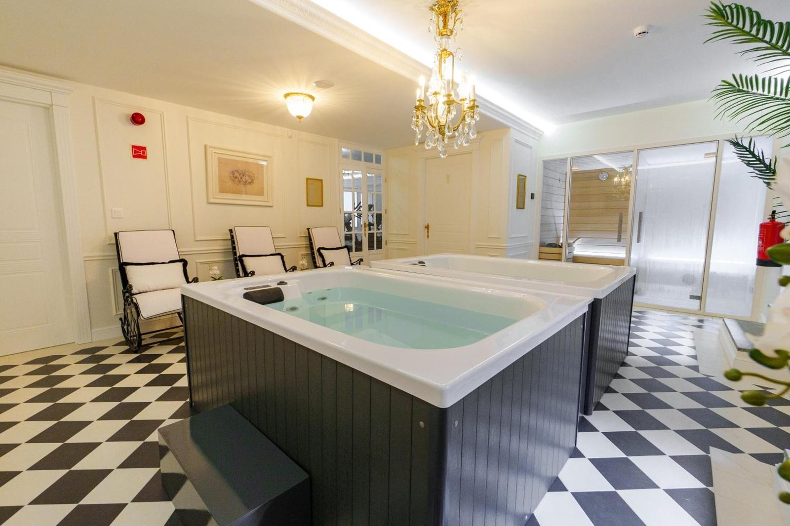 Boutique Hotel Teatro, the spa