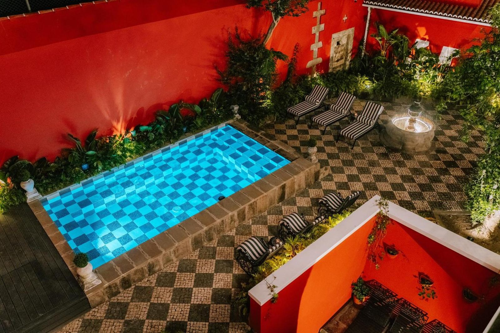 Boutique Hotel Teatro, the pool