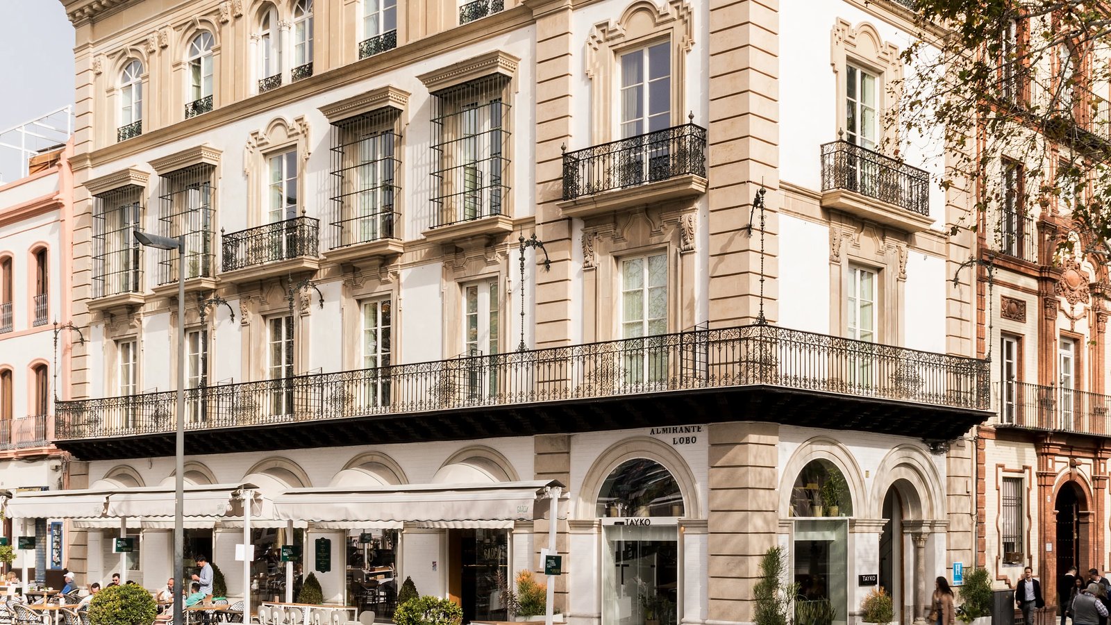 Hotel Tayko Sevilla