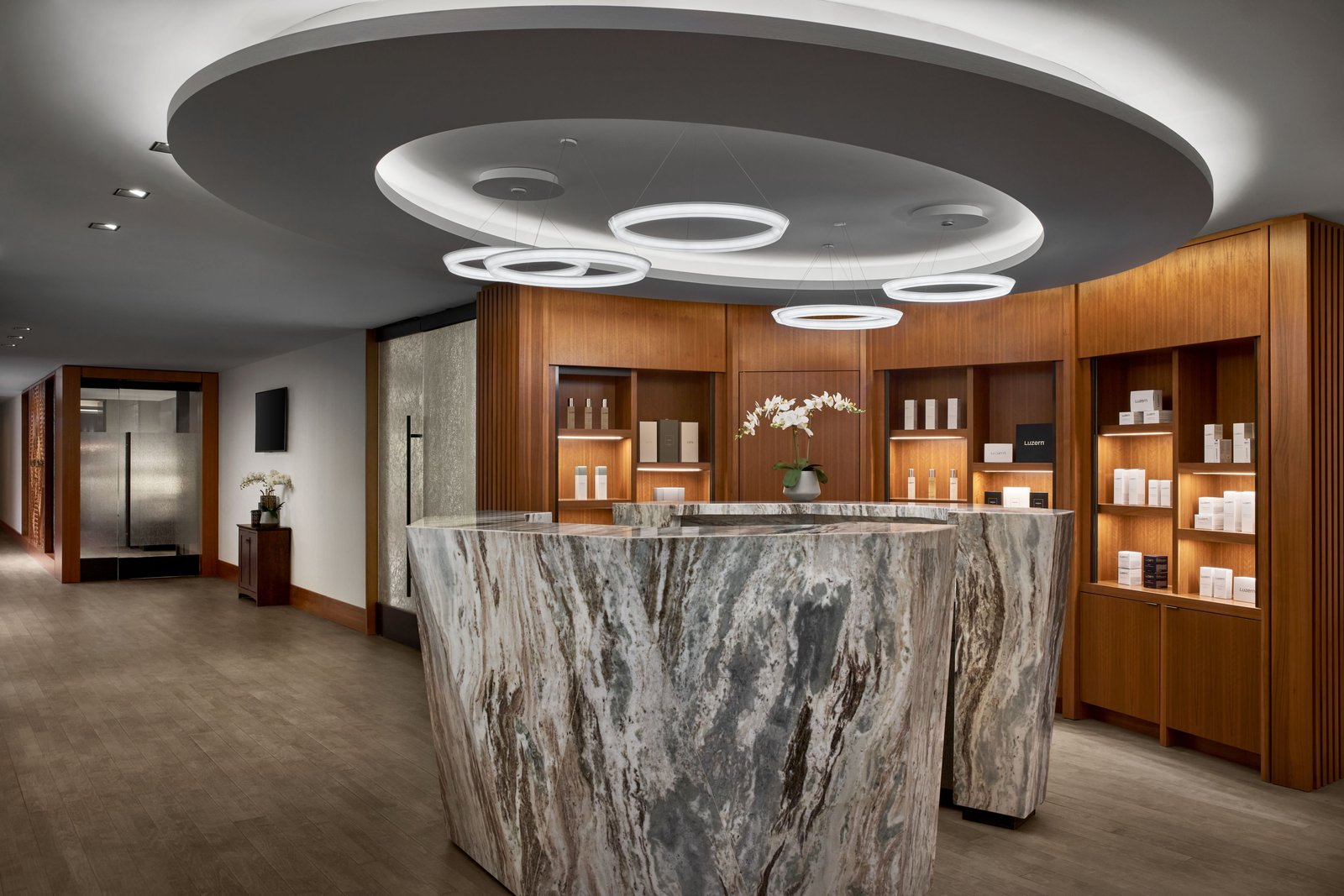 The Ritz-Carlton, Chicago — vibe