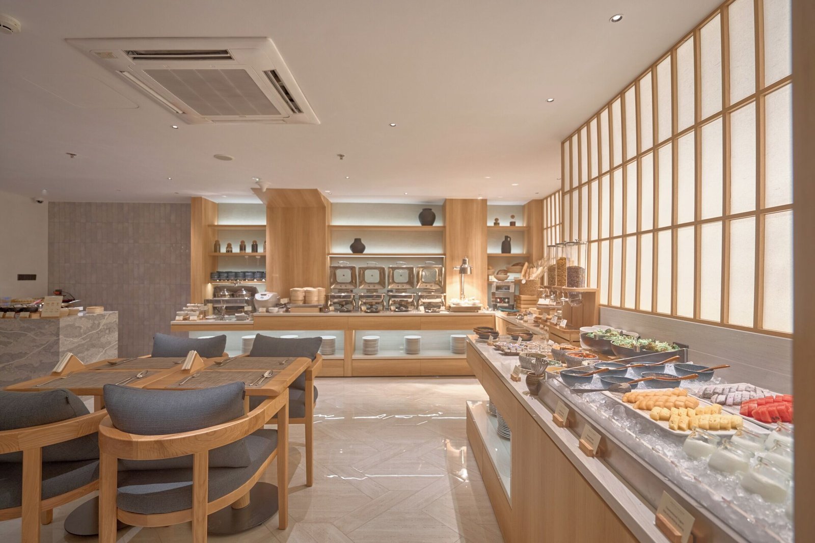 Amaya Saigon Boutique Hotel, at the table