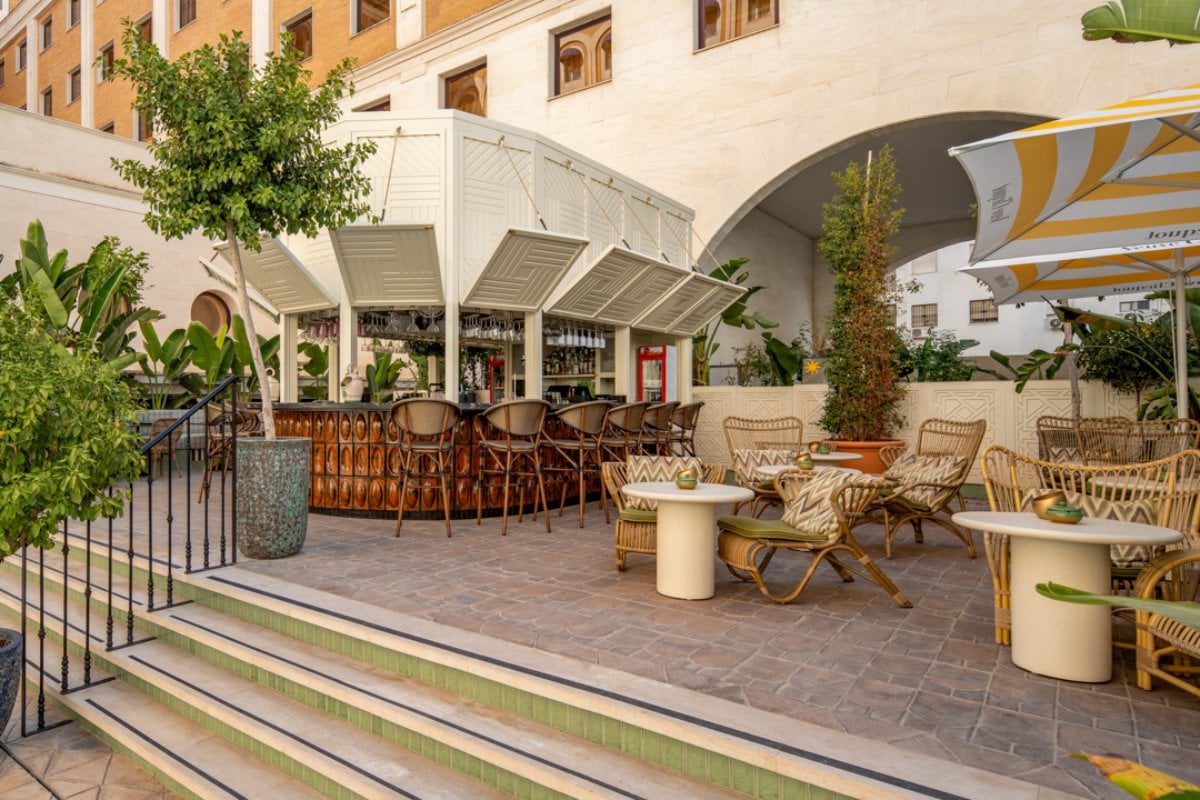 Only YOU Hotel Sevilla, at the table