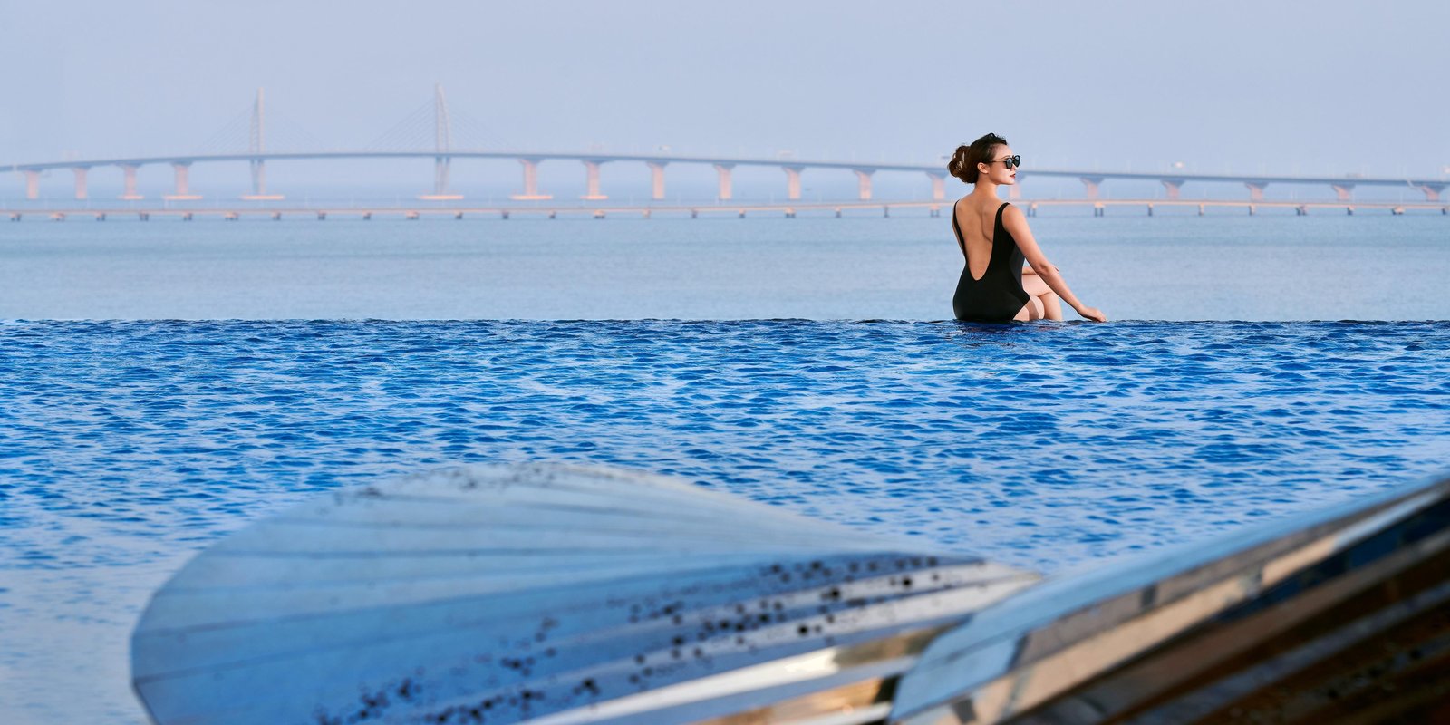 InterContinental Hotels ZHUHAI, the pool
