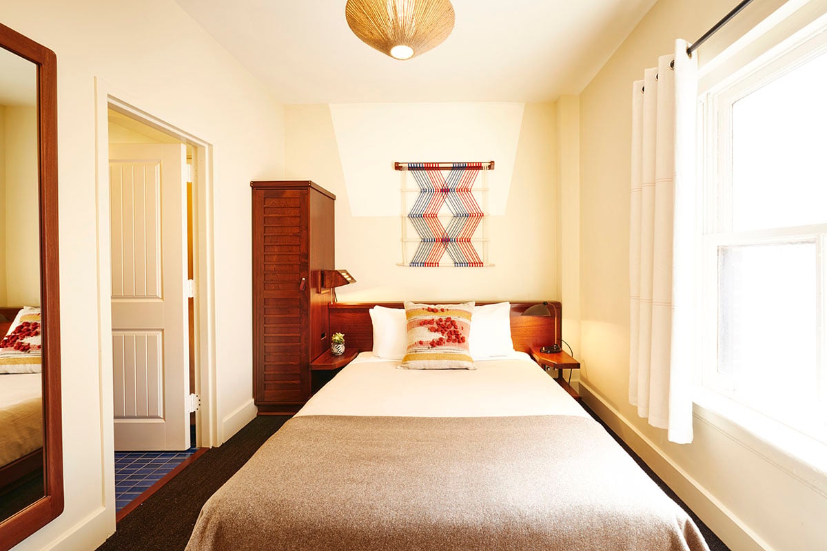 Freehand Chicago — rooms