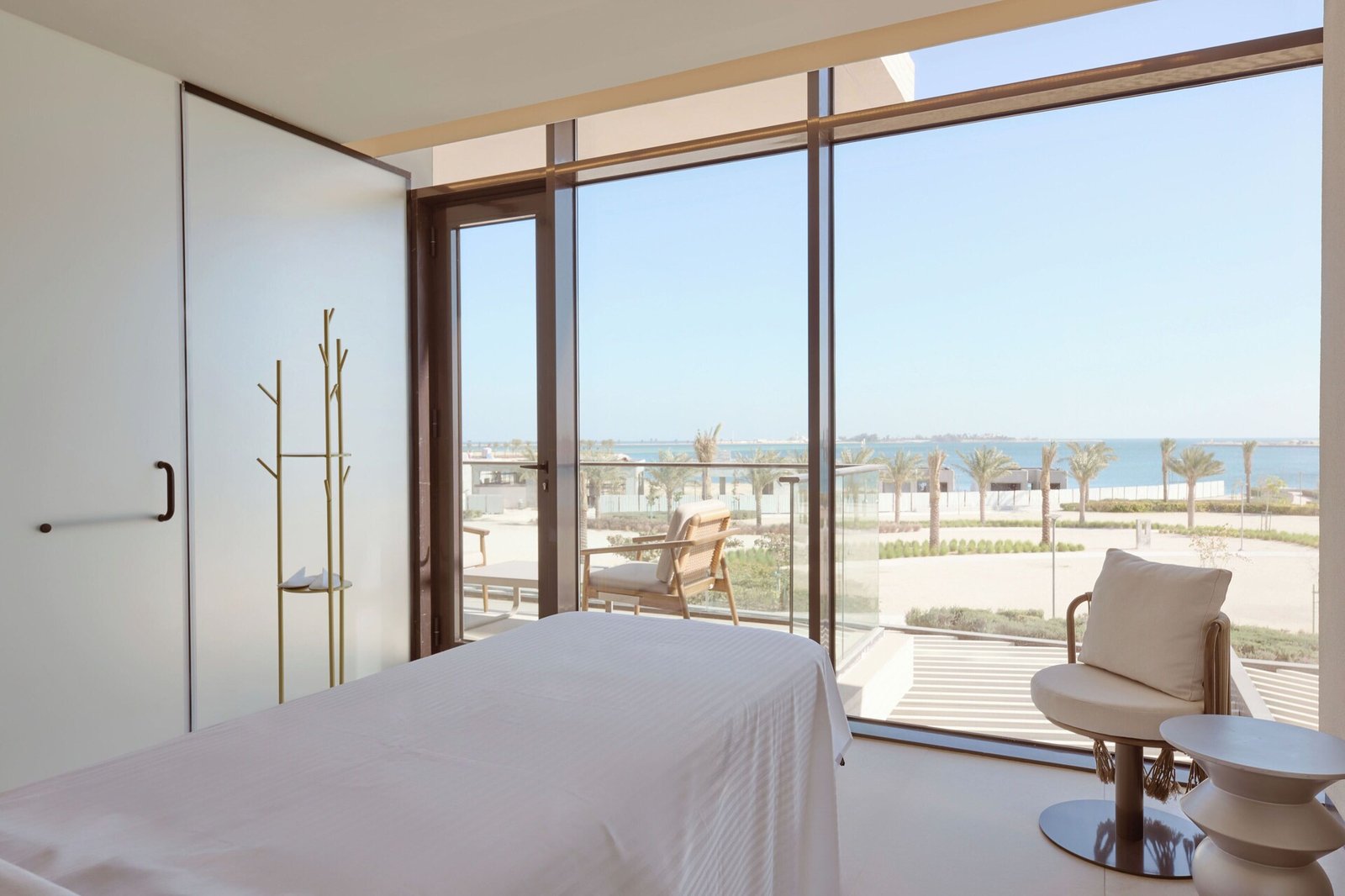 The OQ Hotel, the spa and gym