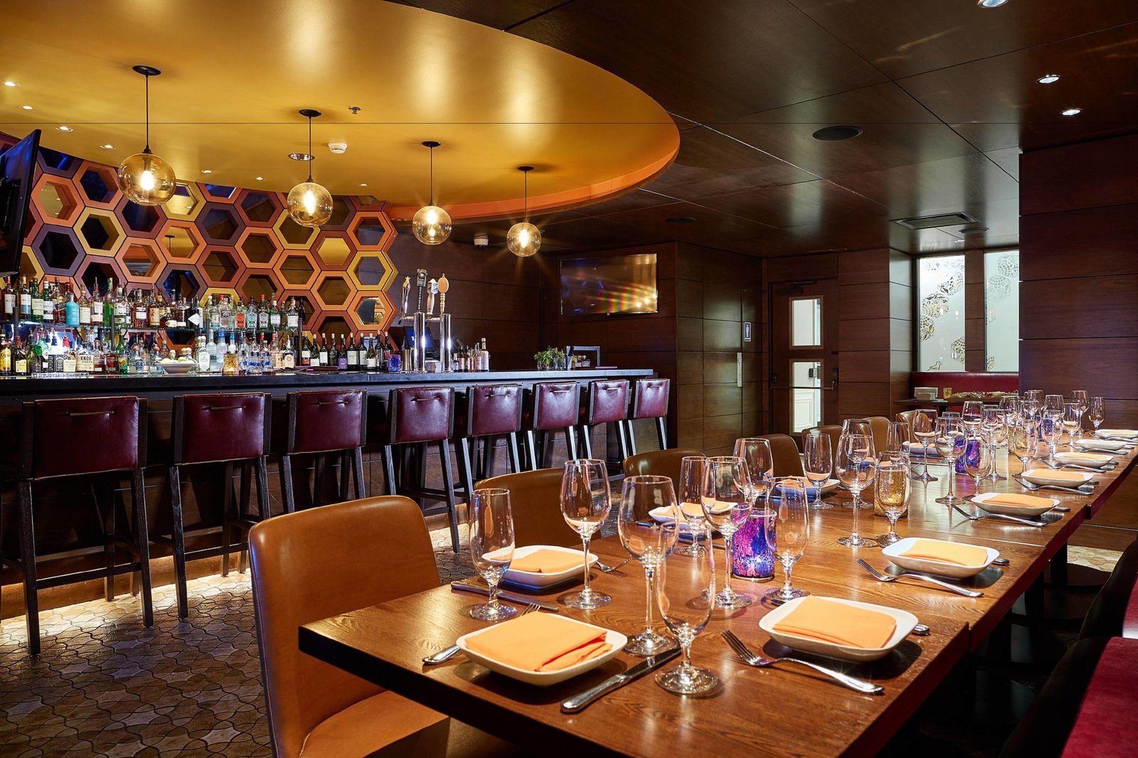 The Blackstone Autograph Collection — eat & drink