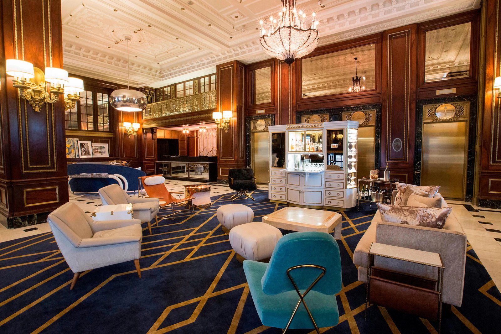 The Blackstone Autograph Collection — eat & drink
