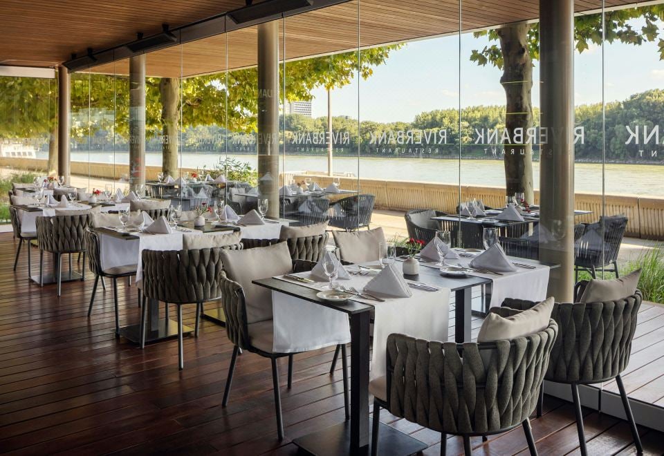 Grand Hotel River Park, a Luxury Collection Hotel, Bratislava, riverbank restaurant