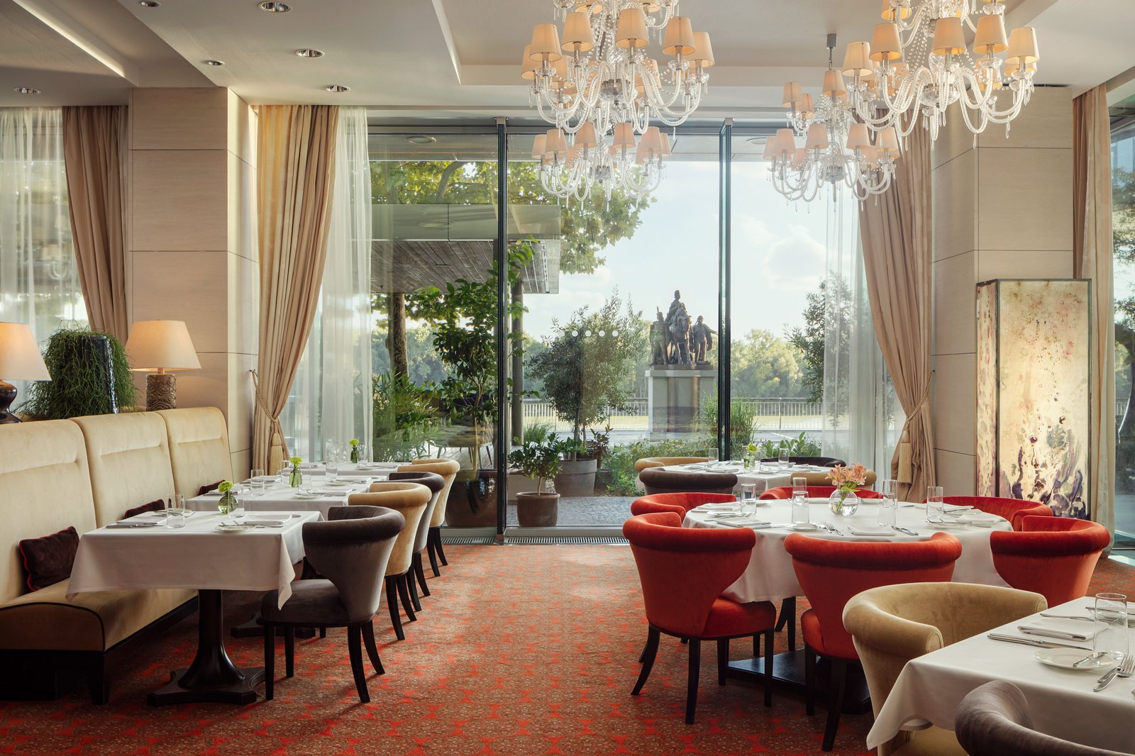 Grand Hotel River Park, a Luxury Collection Hotel, Bratislava, riverbank restaurant