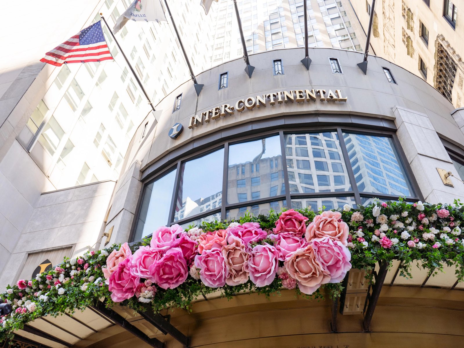 InterContinental Chicago Magnificent Mile — vibe