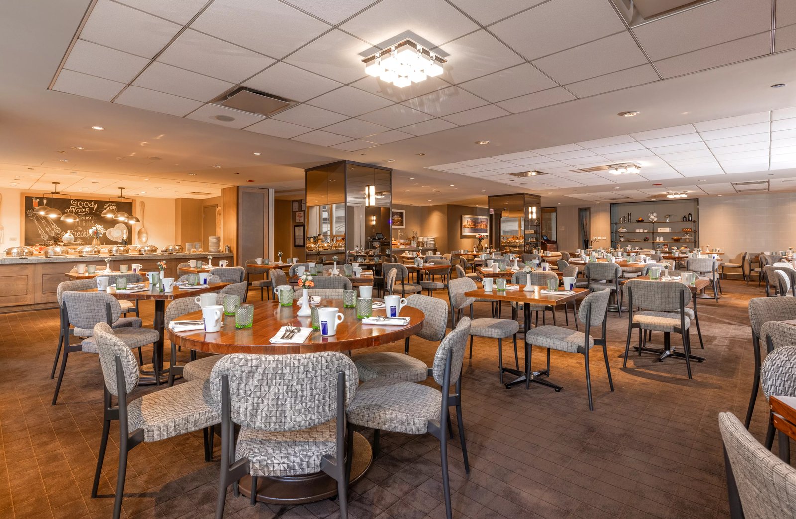 InterContinental Chicago Magnificent Mile — eat & drink