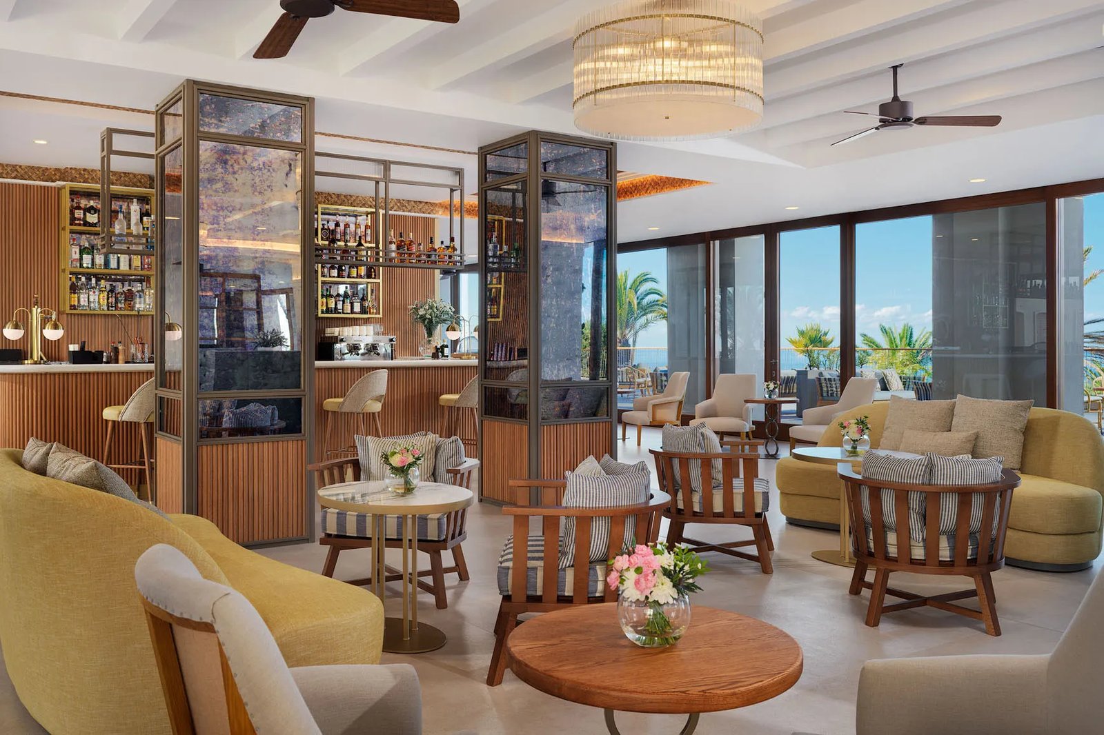 Gran Hotel Taoro, at the table