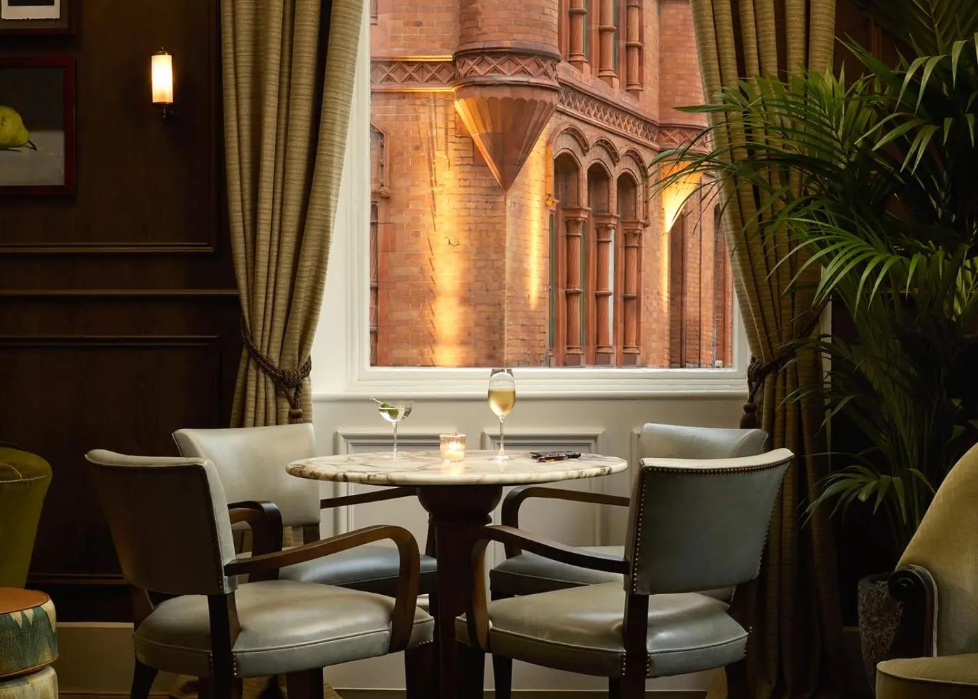 The Hoxton, Dublin, at the table