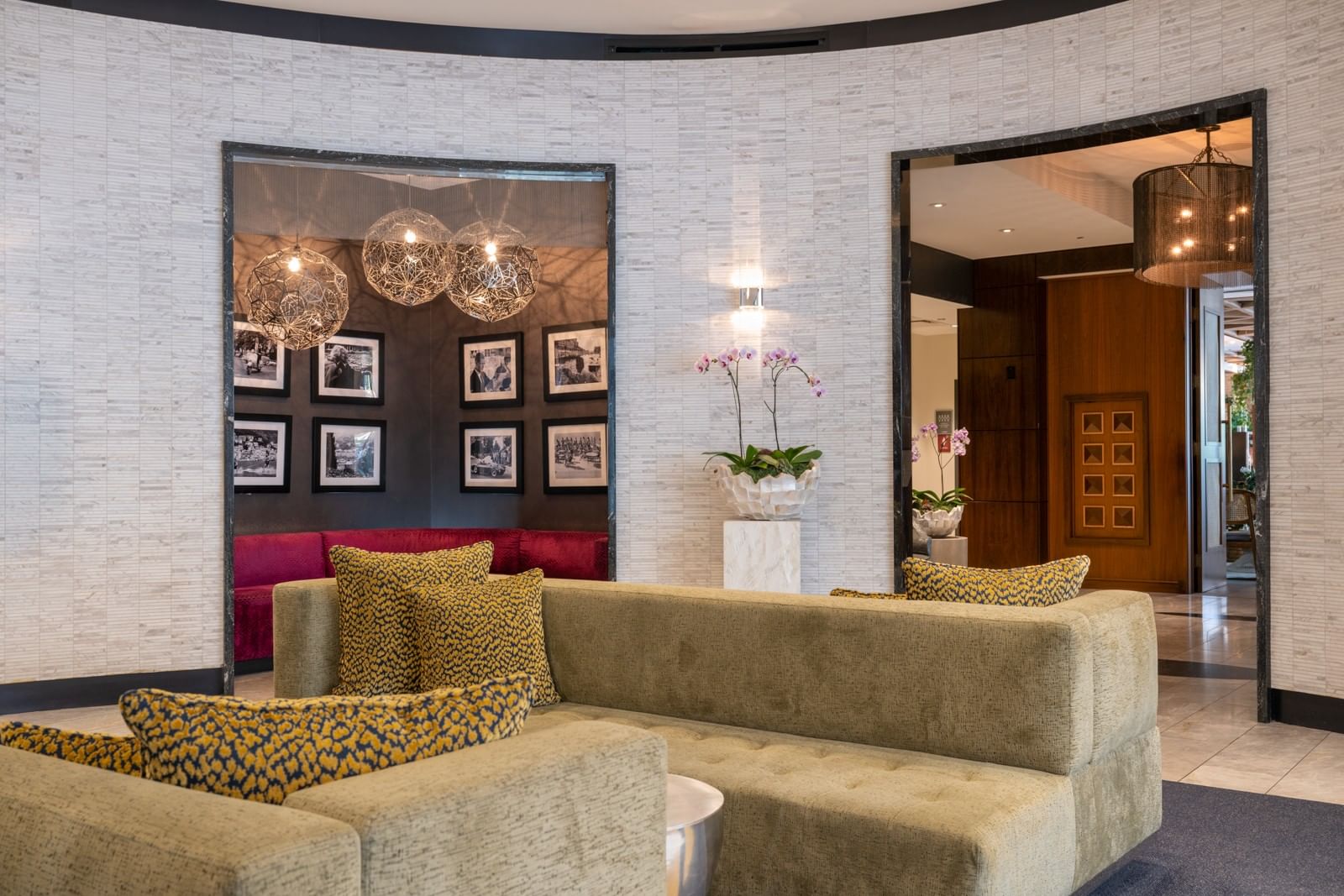 The Godfrey Hotel Chicago — vibe