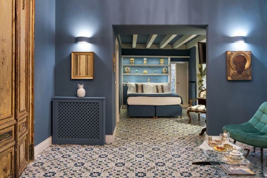 Palazzo Arone dei Baroni di Valentino, rooms