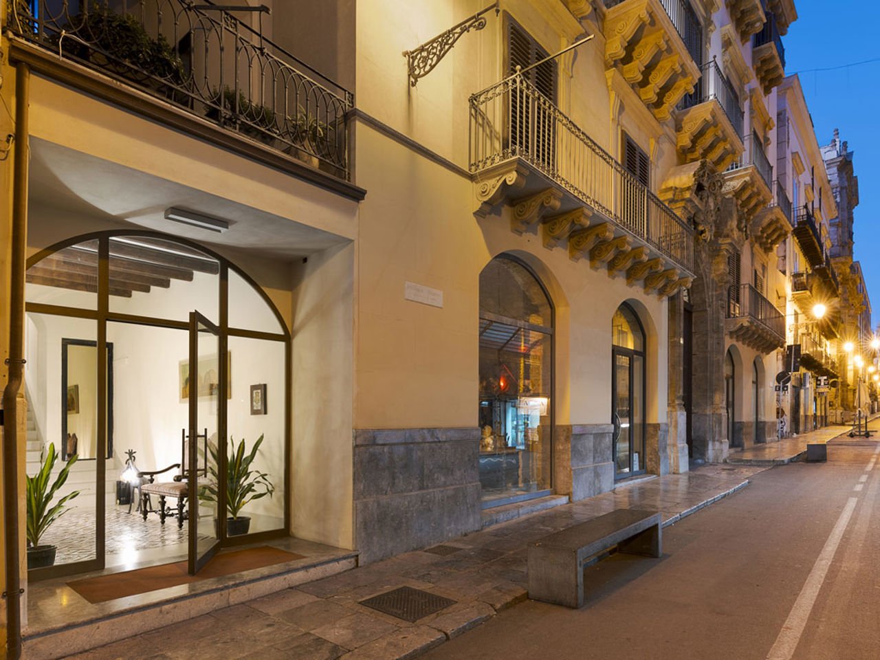 Palazzo Arone dei Baroni di Valentino, how it began