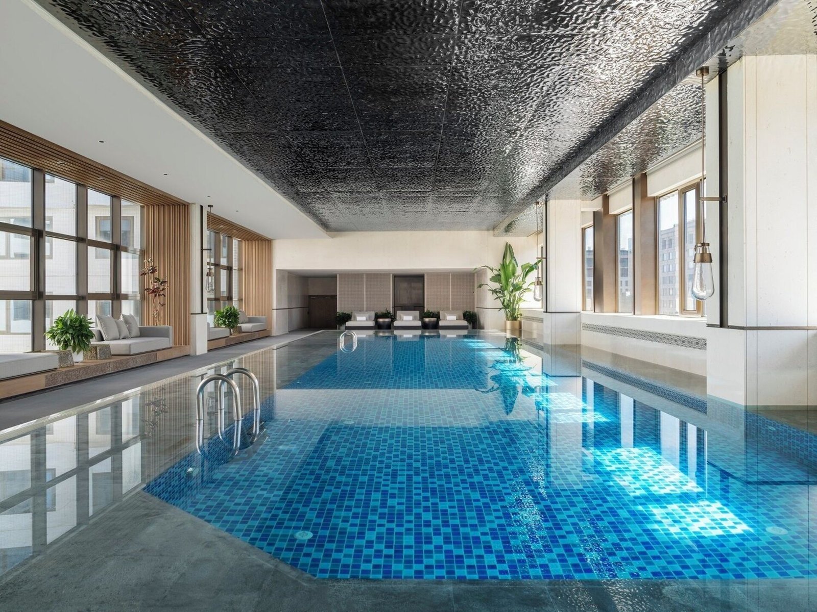 Prime Hotel Beijing, the pool