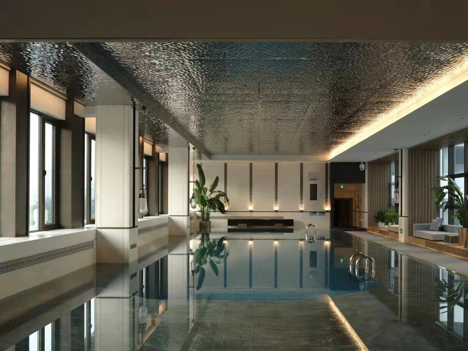 Prime Hotel Beijing, the pool