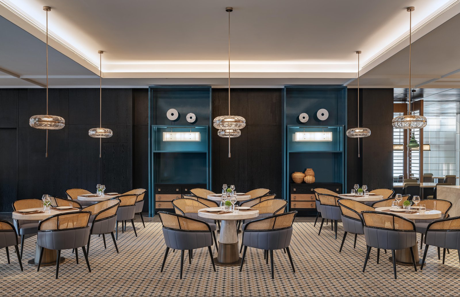 Prime Hotel Beijing, at the table