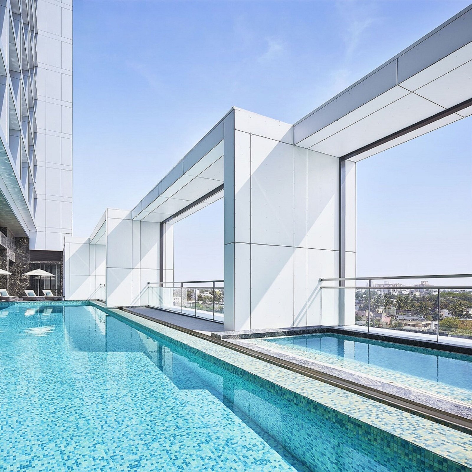 Taj Wellington Mews, Chennai, the pool