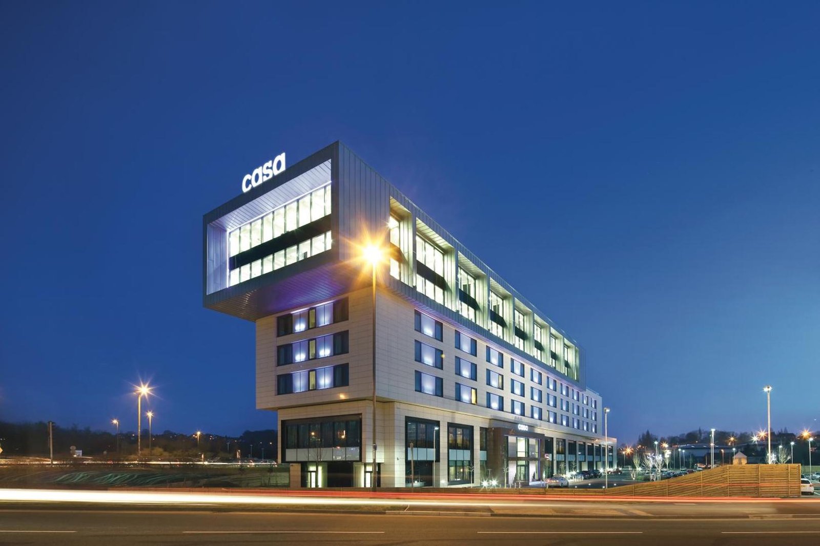 Casa Hotel, how it began