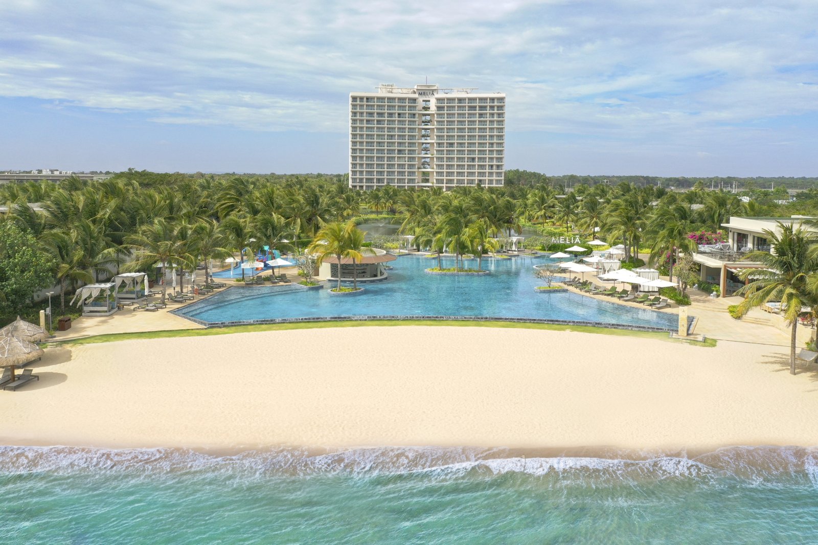 Meliá Ho Tram Beach Resort — vibe