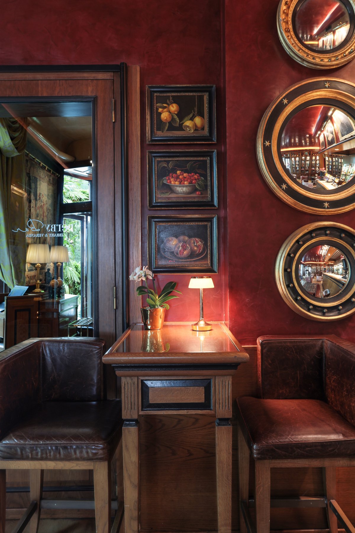 Hotel de la Ville, derby bar & american bar