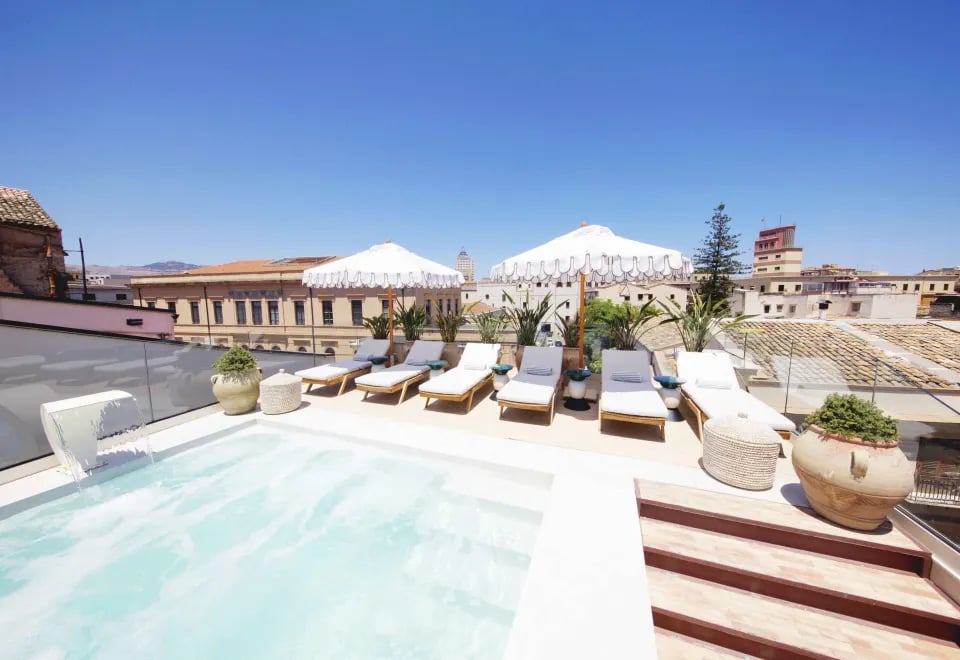 Casa Nostra Boutique Hotel, the pool