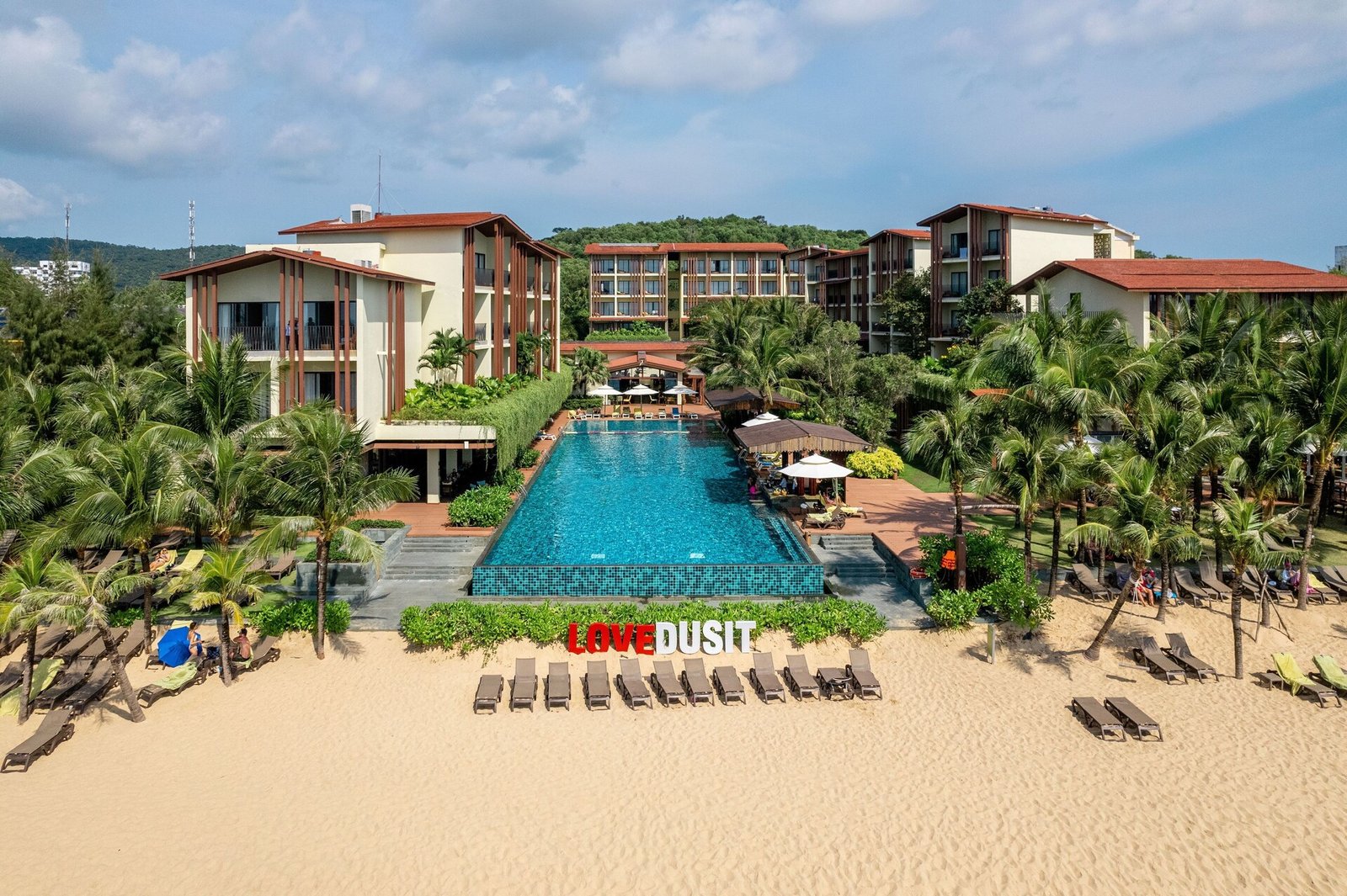 Dusit Princess Moonrise Beach Resort, the pool